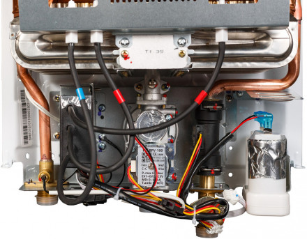 Газовая колонка Kotitonttu SUARI S10 EM (модуляция пламени)