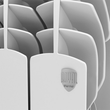 Биметаллический радиатор Royal Thermo Vittoria 500 4 секц.